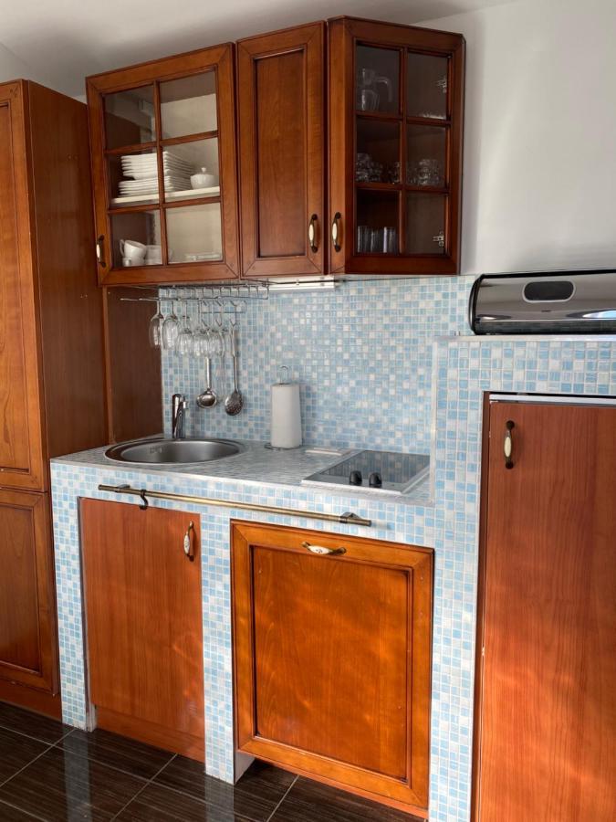 Sara Apartments Baska Voda Luaran gambar