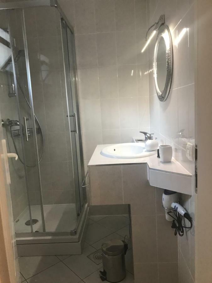 Sara Apartments Baska Voda Luaran gambar