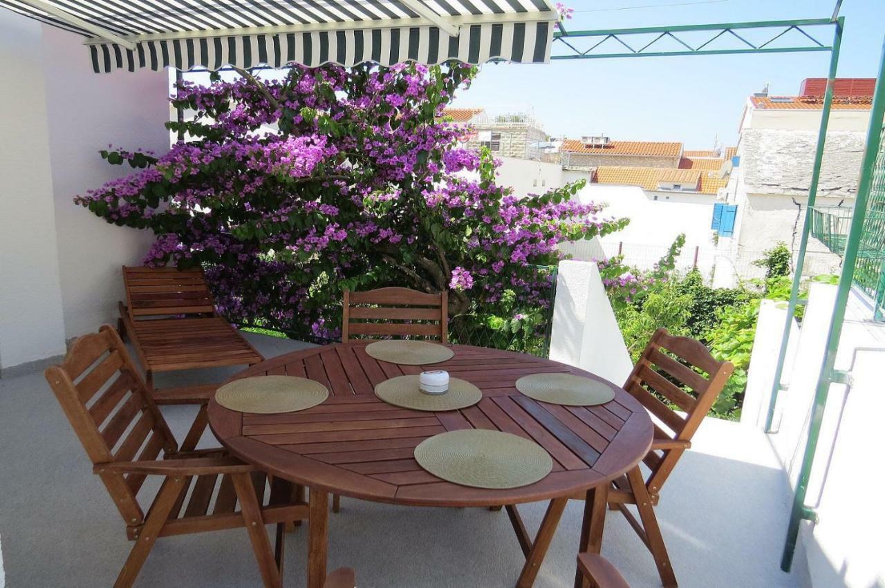 Sara Apartments Baska Voda Luaran gambar